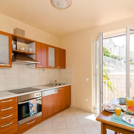 2 Bedroom With Balcony דירה דוברובניק